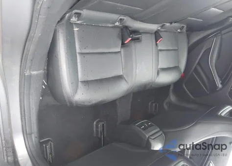 2014 Mercedes-Benz Cla 250 z USA, uszkodzony, nr VIN WDDSJ4EB7EN137668